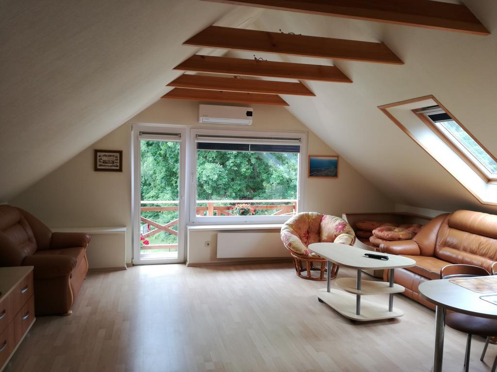 Cozy Apartment With Balcony Juodkrantė Buitenkant foto